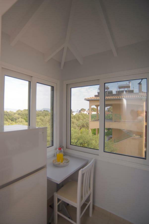 Margarita Apartments Никиана Екстериор снимка