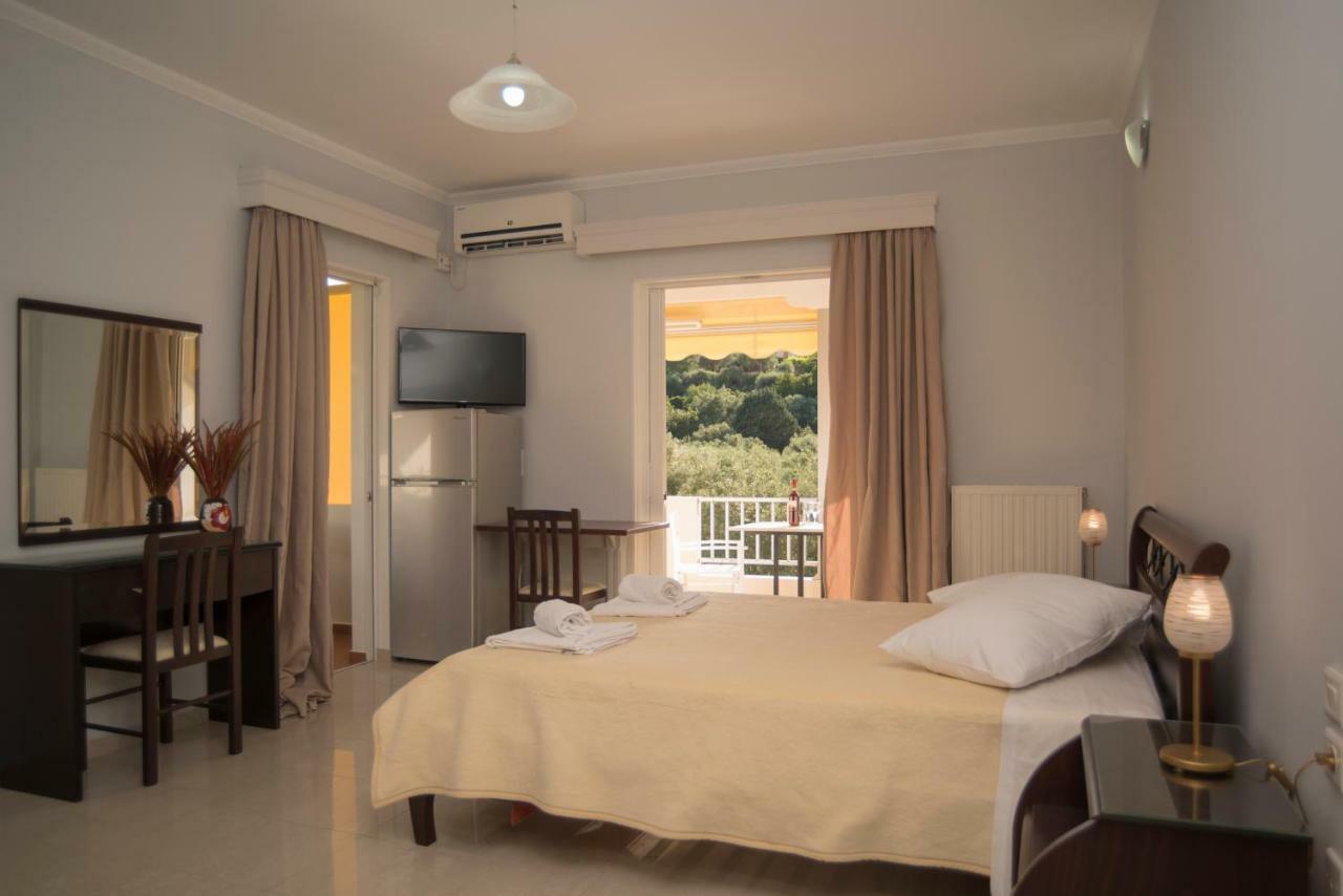 Margarita Apartments Никиана Екстериор снимка
